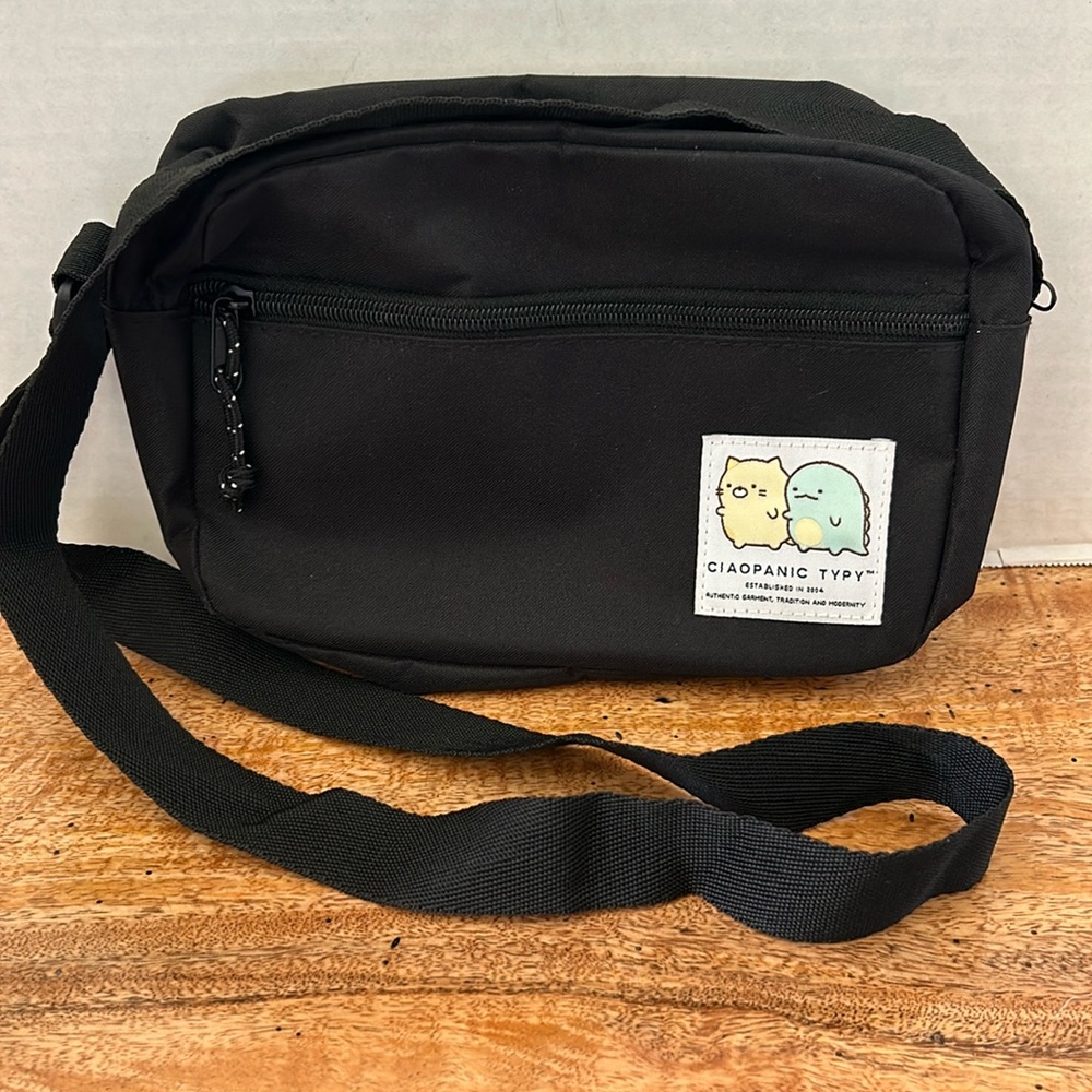 SUMIKKO GURASHI Ciaopanic Typy Black Shoulder Bag with Adjustable Straps